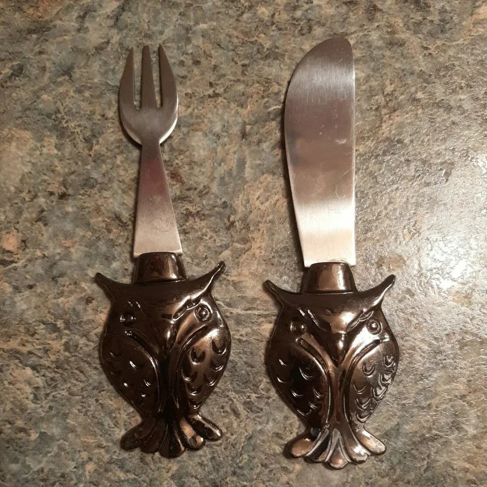 4 Pc. Owl Themed Appetizer Spreader Fork Knife and Cheese Cutter